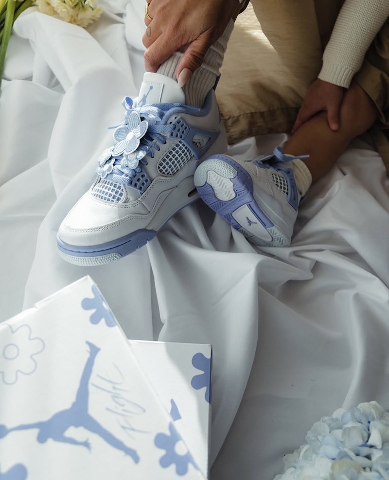 5月3日発売｜WMNS Air Jordan 4 Retro “Forget Me Not”の定価・抽選・販売店舗情報