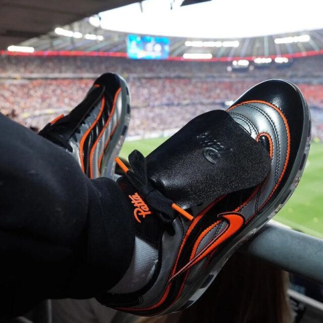 Patta x Nike Cryoshot Mercurial R9