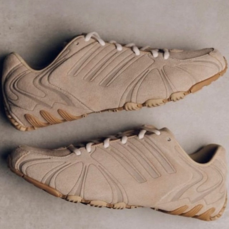 adidas Ghost Sprint "Magic Beige"