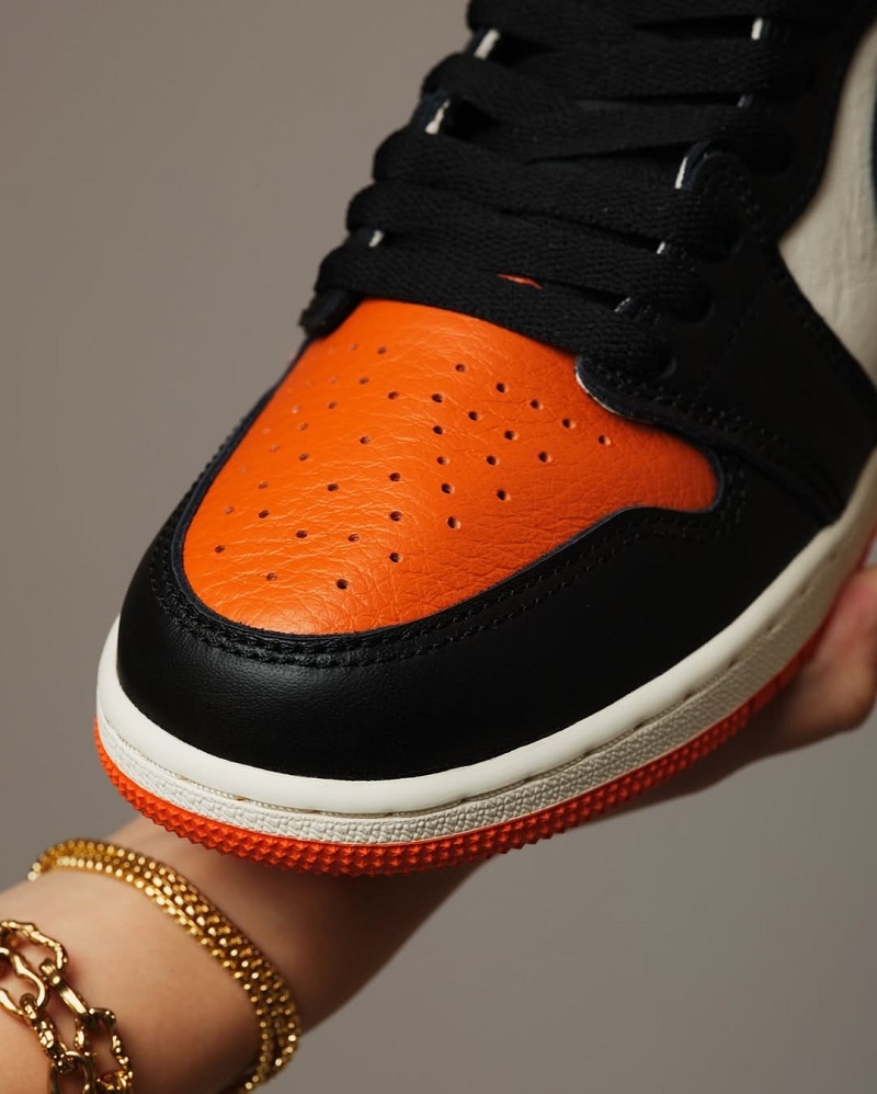 Air Jordan 1 High OG “Shattered Backboard”