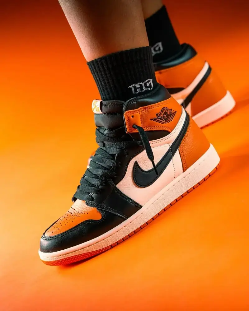 Air Jordan 1 High OG “Shattered Backboard”