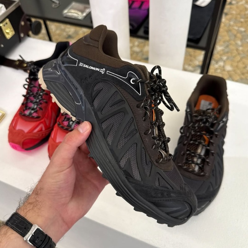 Aries x Salomon XT-Whisper