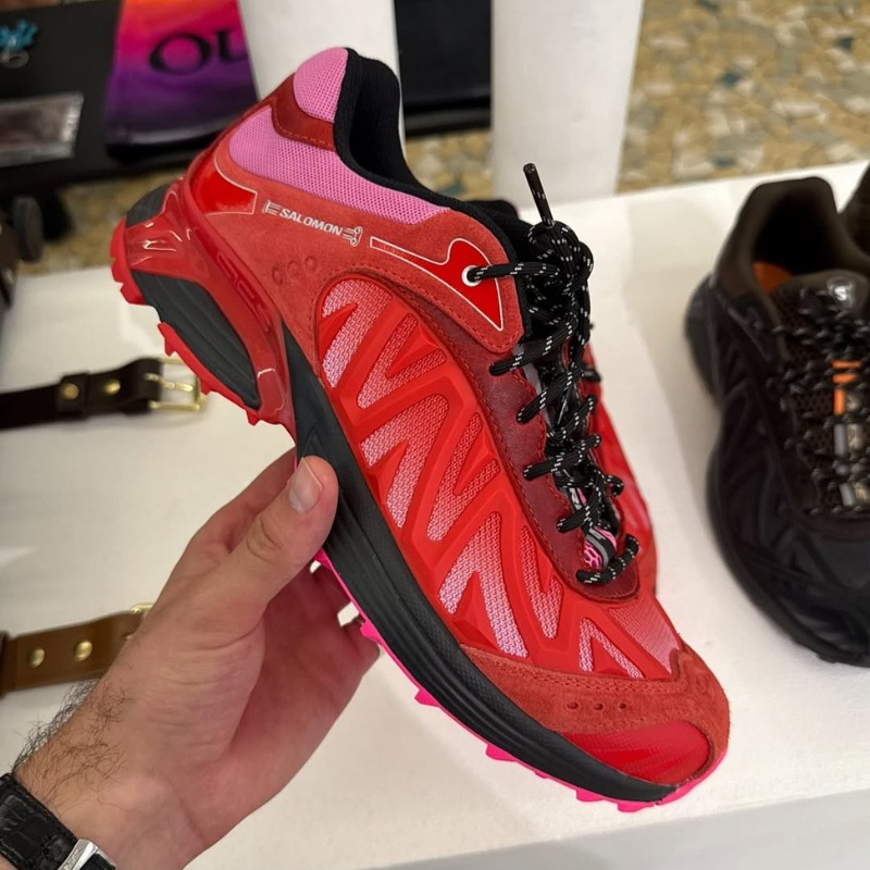 Aries x Salomon XT-Whisper
