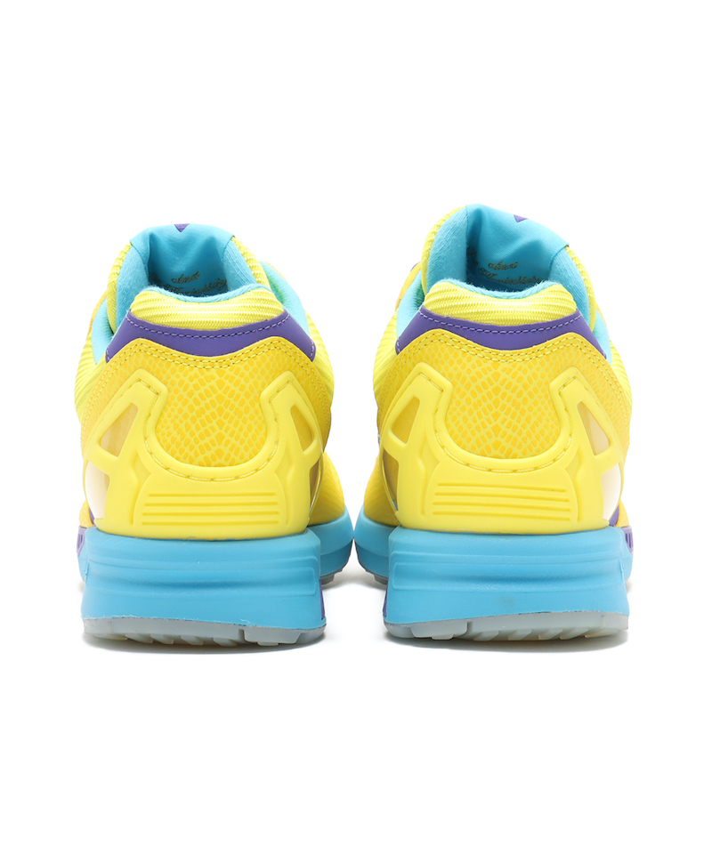 atmosとadidas Originalsの人気別注モデル「ZX8000」