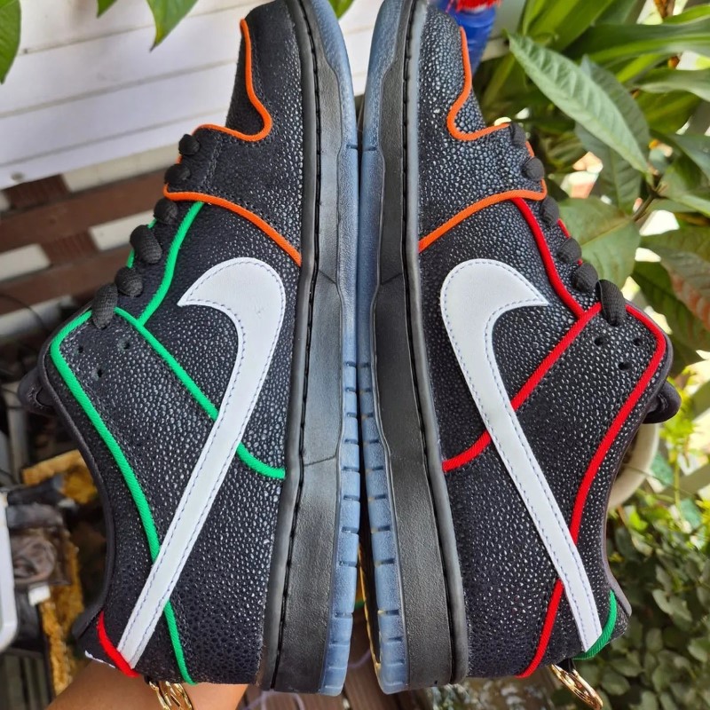 Bronx Girls Skate x Nike SB Dunk Low