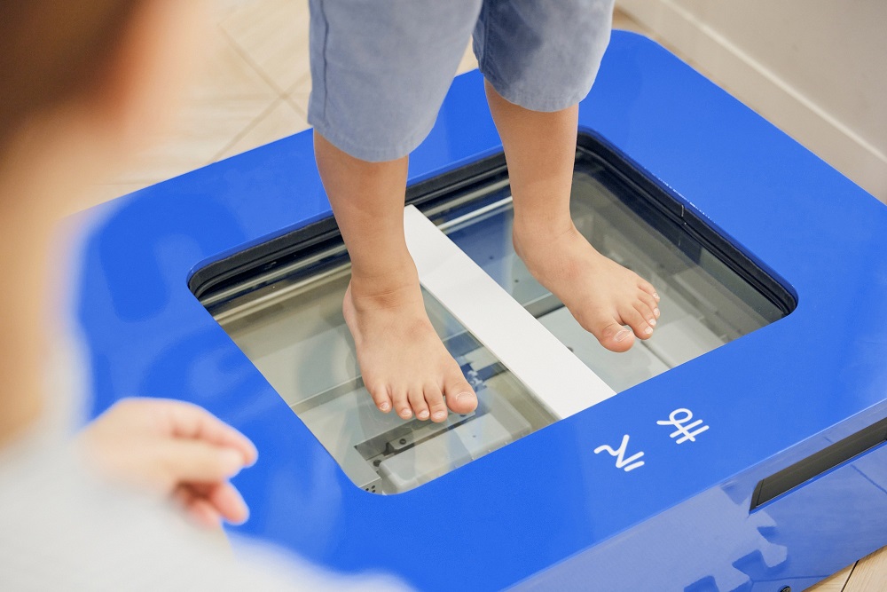 ファーストシューズのサイズ感完全ガイド｜測り方とチェックポイント