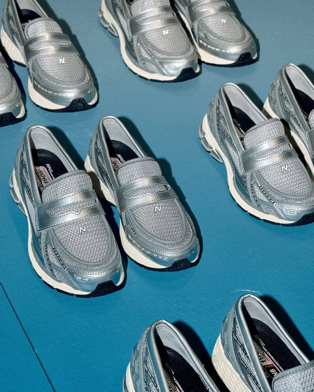 New Balance 1906L "Grey/Silver Metallic"