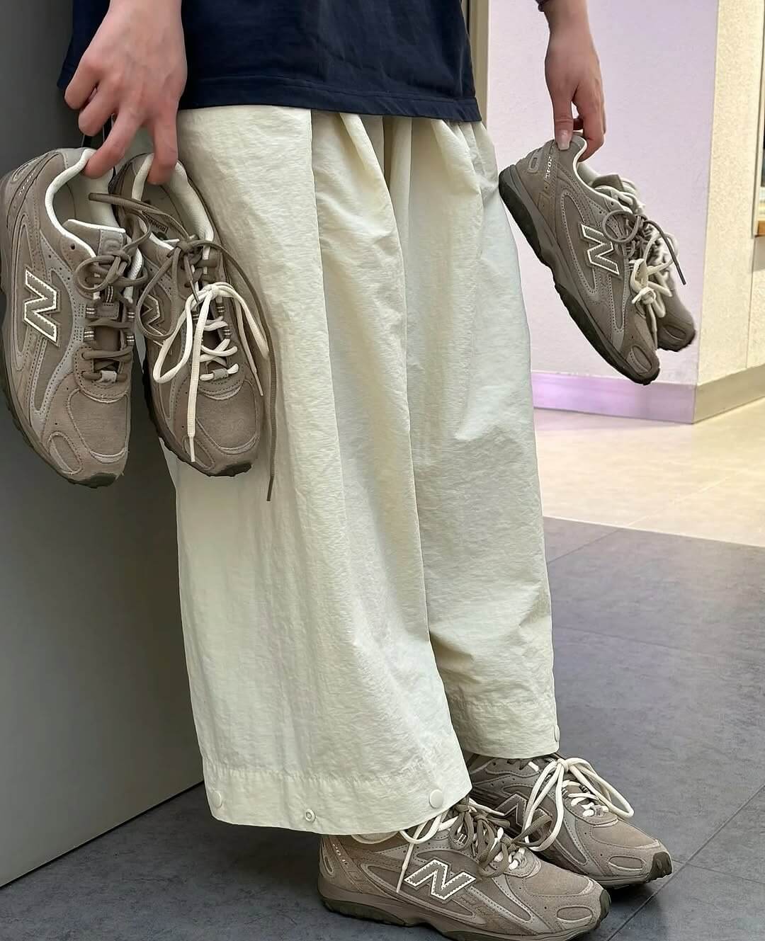 New Balance 204L "Beige Suede"