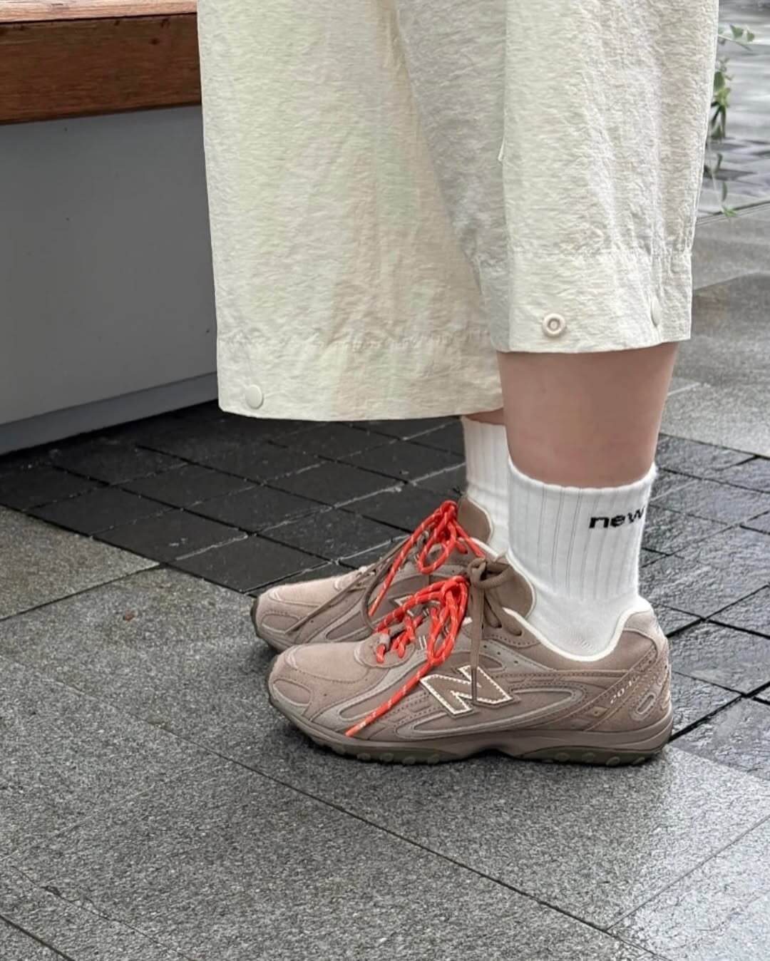 New Balance 204L "Beige Suede"