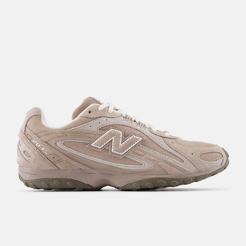 New Balance 204L "Beige Suede"