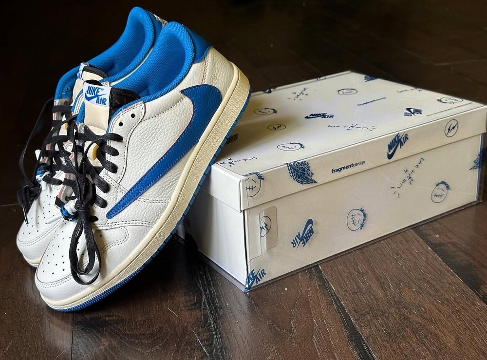 Travis Scott x Fragment x Air Jordan 1 Low OG