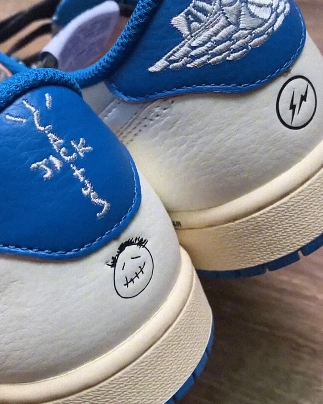 Travis Scott x Fragment x Air Jordan 1 Low OG