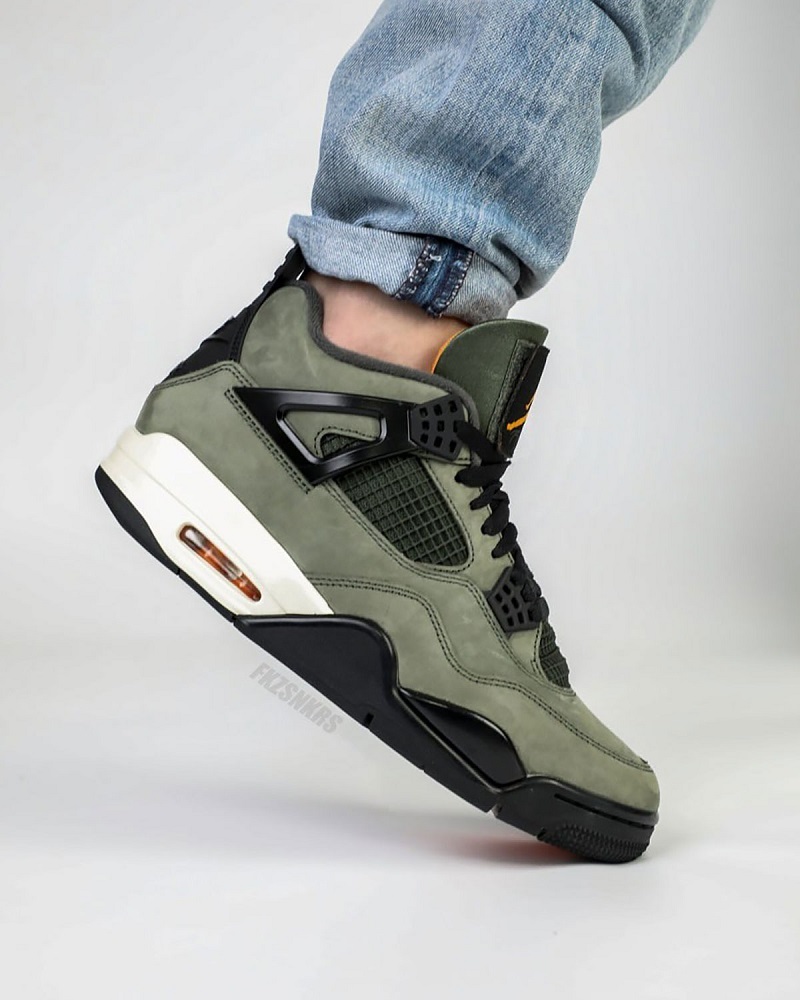 Undefeated x Air Jordan 4