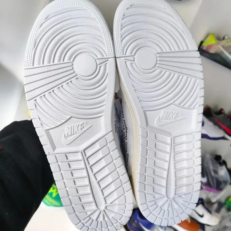 Virgil Abloh Archive x Air Jordan 1 High OG SP “Alaska”