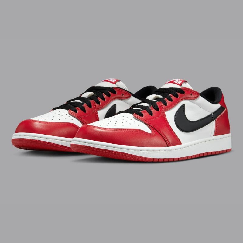 Air Jordan 1 Low OG “Chicago”