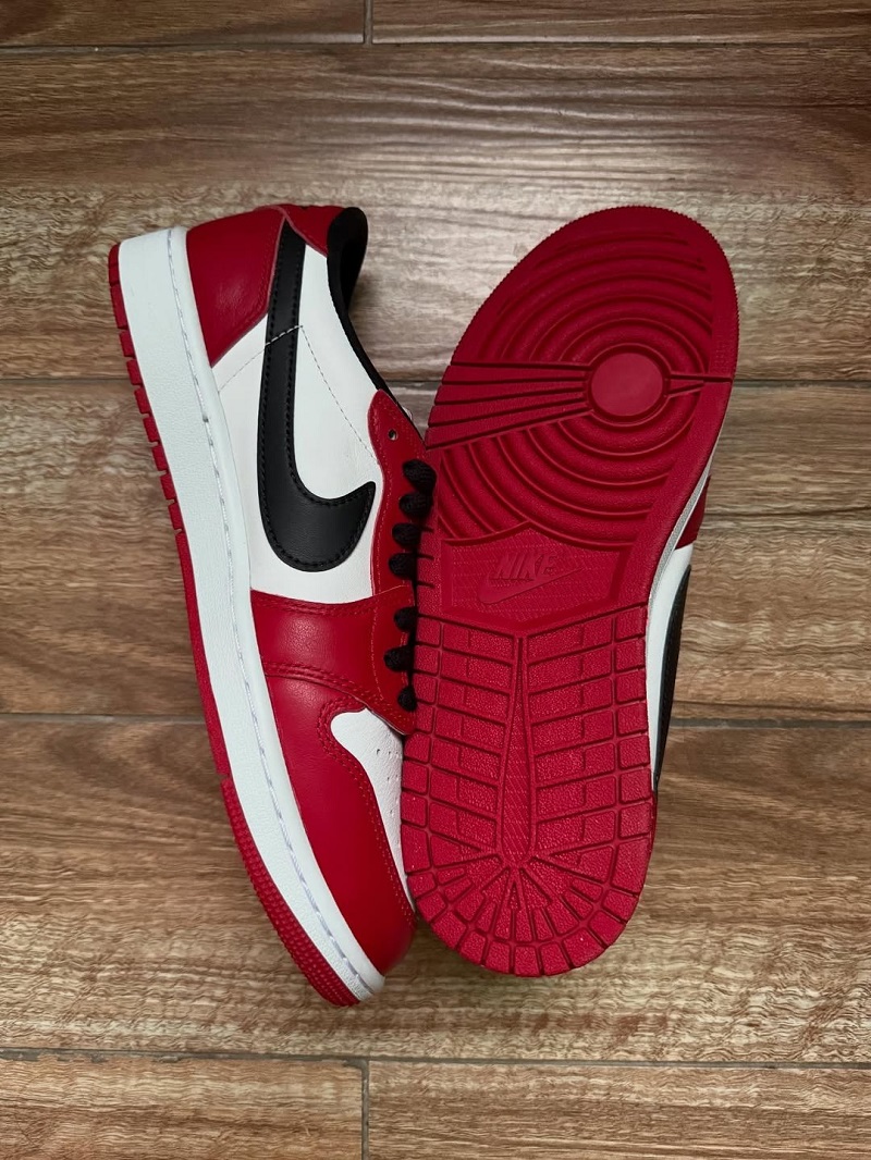 Air Jordan 1 Low OG “Chicago”
