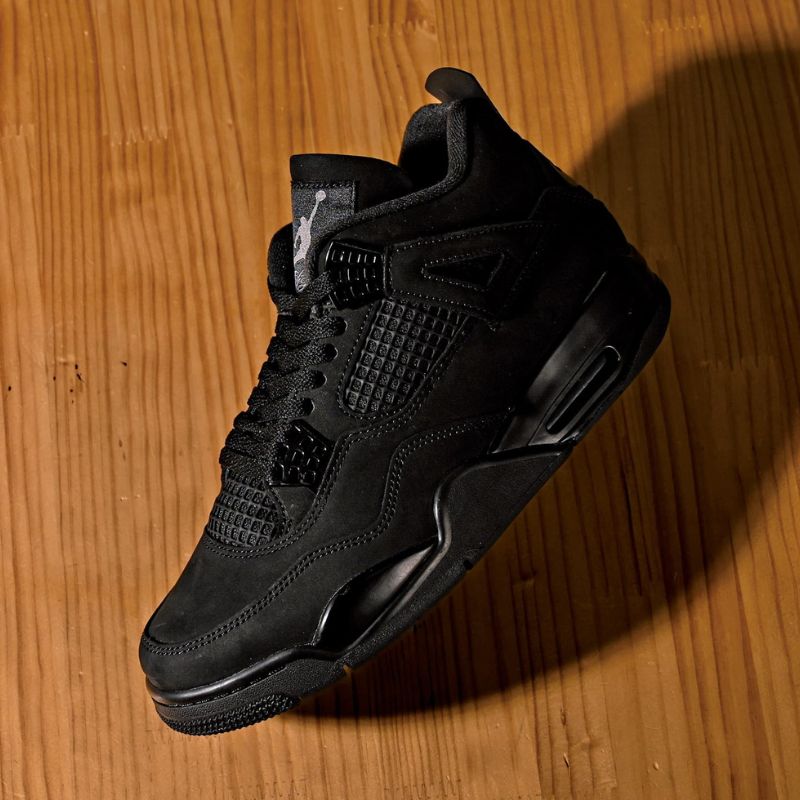 Air Jordan 4 “Black Cat”