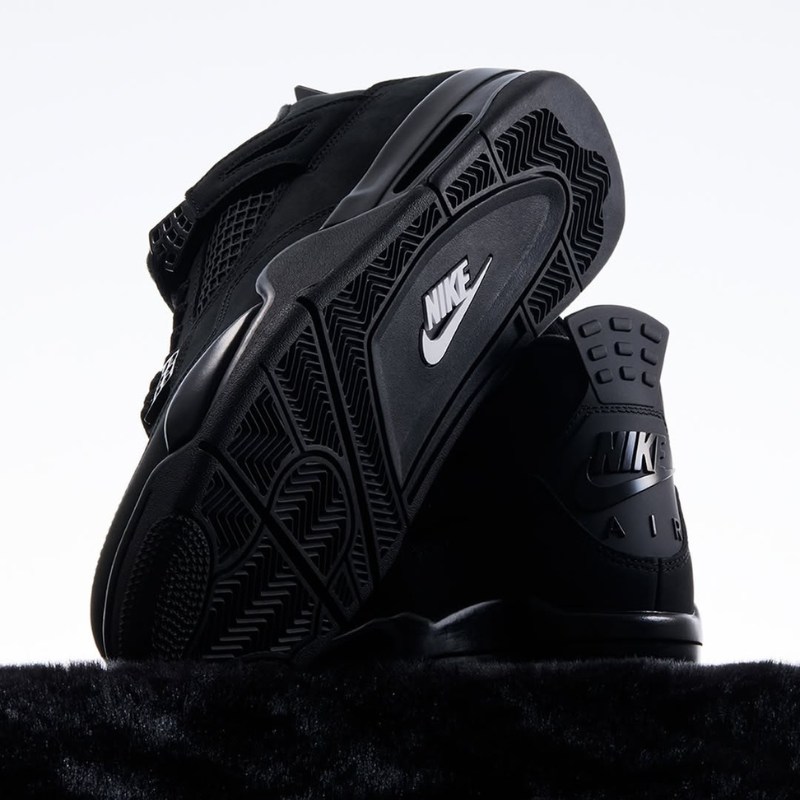 Air Jordan 4 “Black Cat”