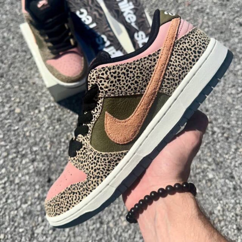 Arts-Rec x Nike SB Dunk Low & Nike SB Air Trainer 1