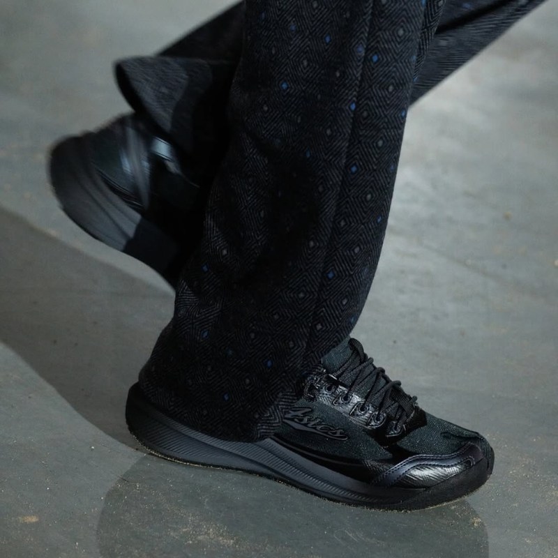 Kiko Kostadinov x Asics SS26 ”Tabi Sneaker”