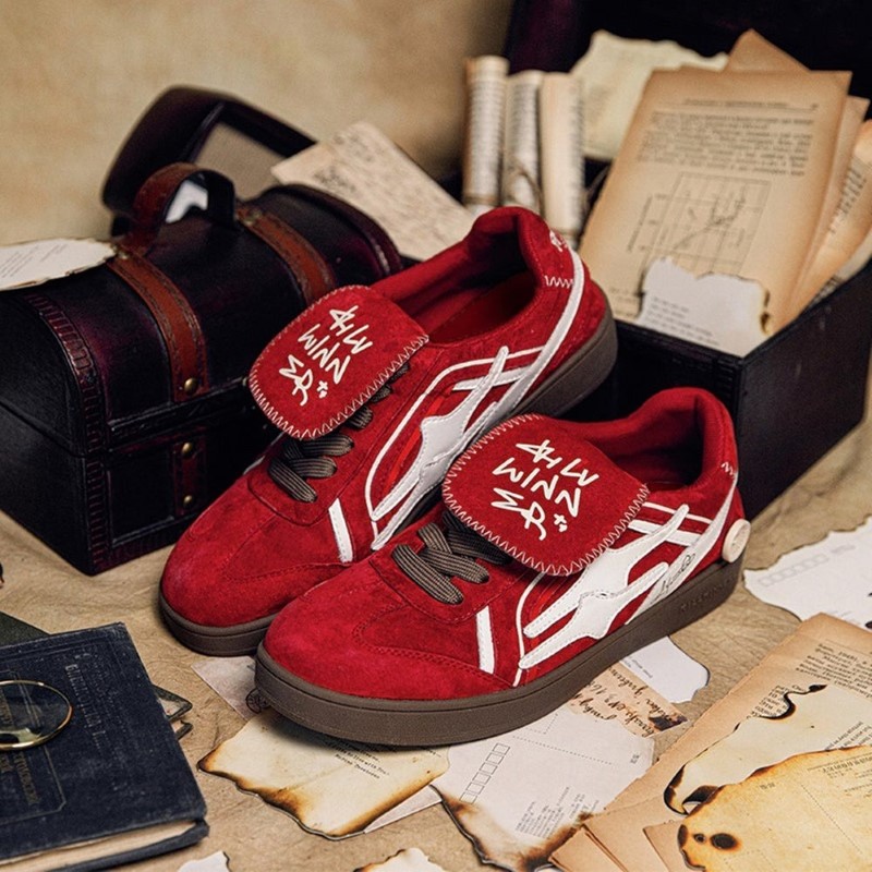 発売中｜Killwinner "Retro Training Sneaker"レッドが大バズリ!?「IVE」のウォニョンが着用したことで注目を集める中国ブランド