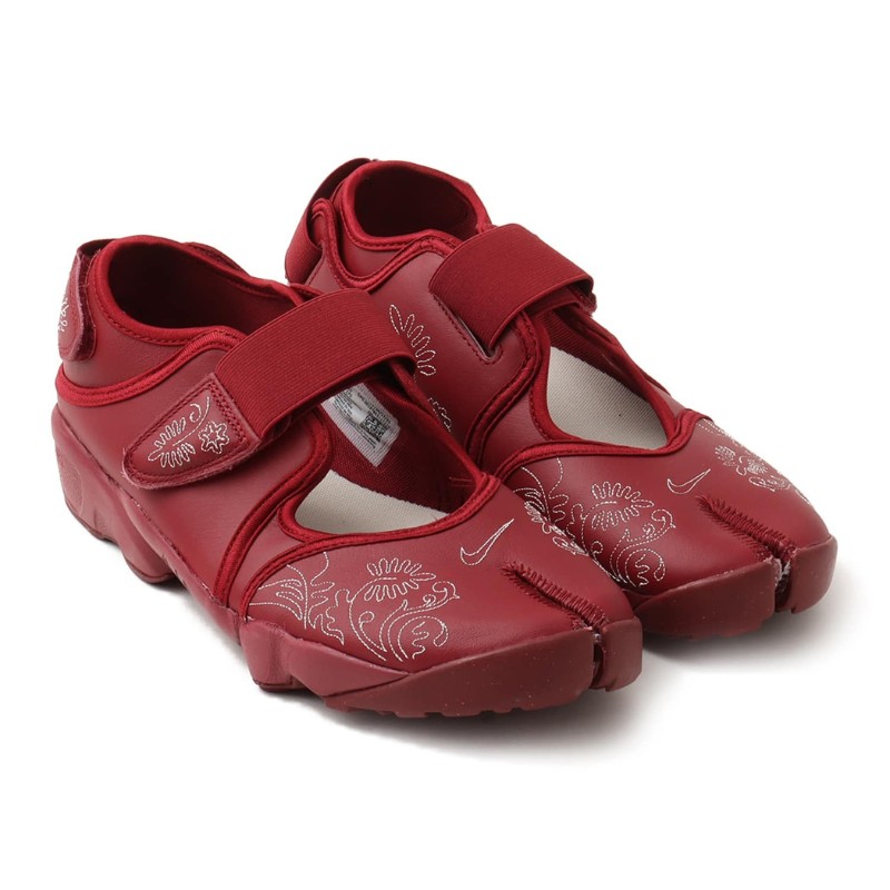 Nike WMNS Air Rift "TEAM RED/PALE IVORY"