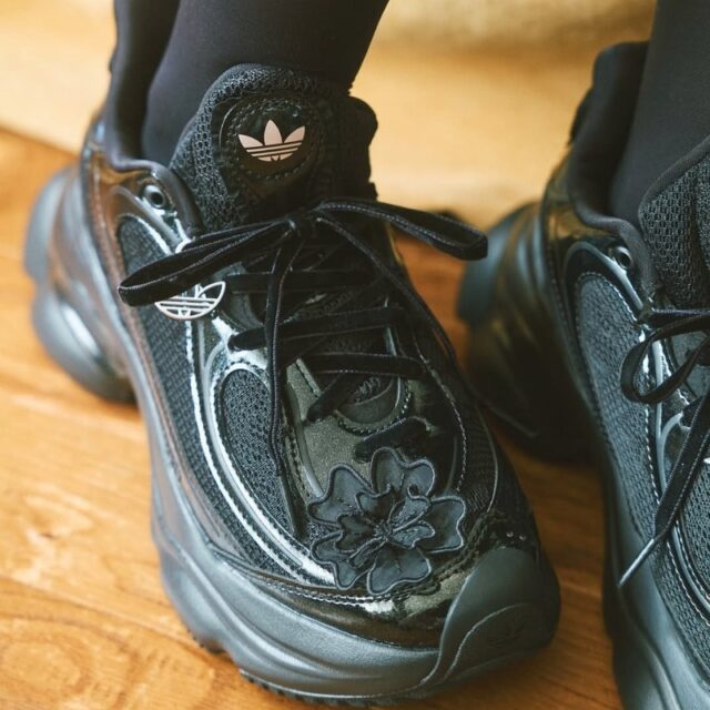 adidas OZVENUZ W