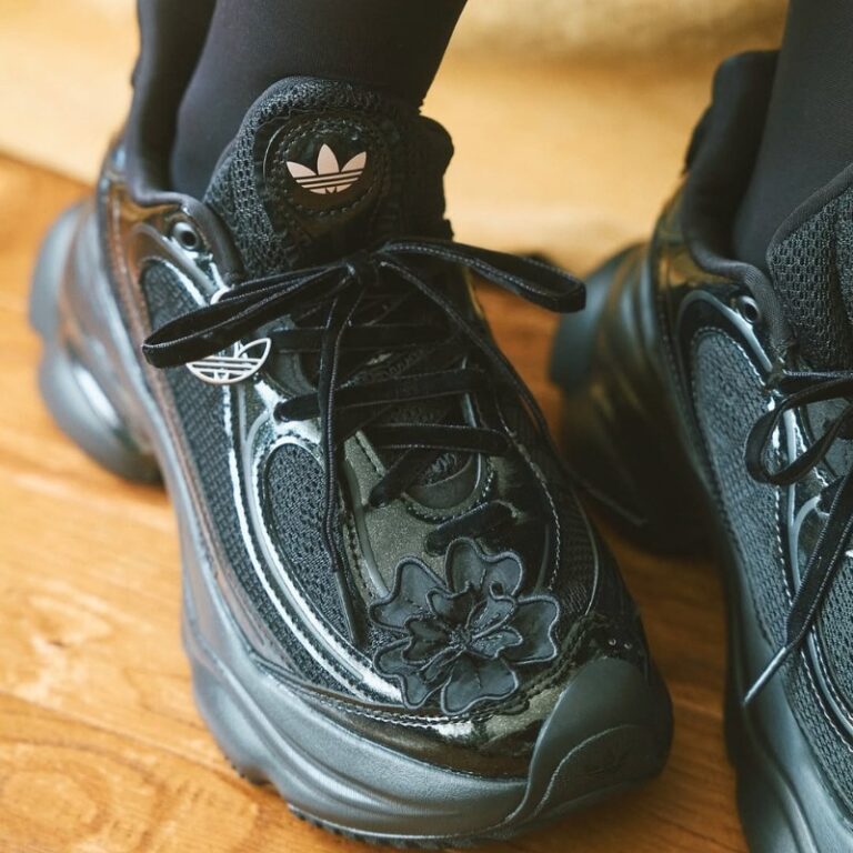 ADIDAS OZVENUZ SHOES