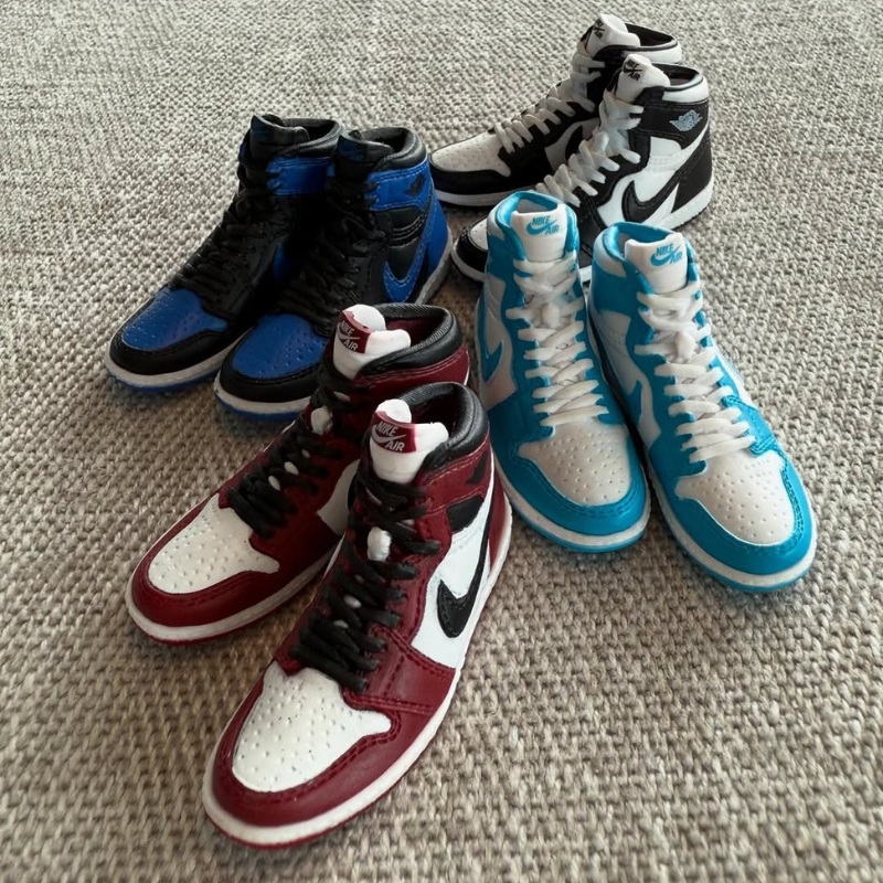 Air Jordan 1 High 85 MINIATURE COLLECTION