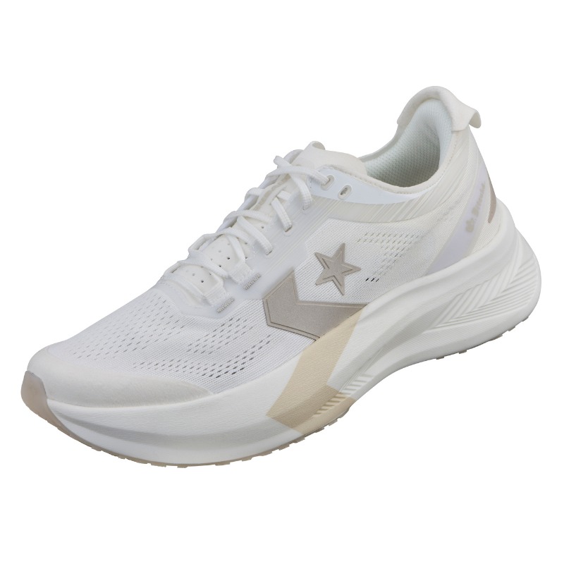 CONVERSE RUNNING 三津家貴也氏と共同開発した「CONS RUNREVOLVE / 3itsuka」