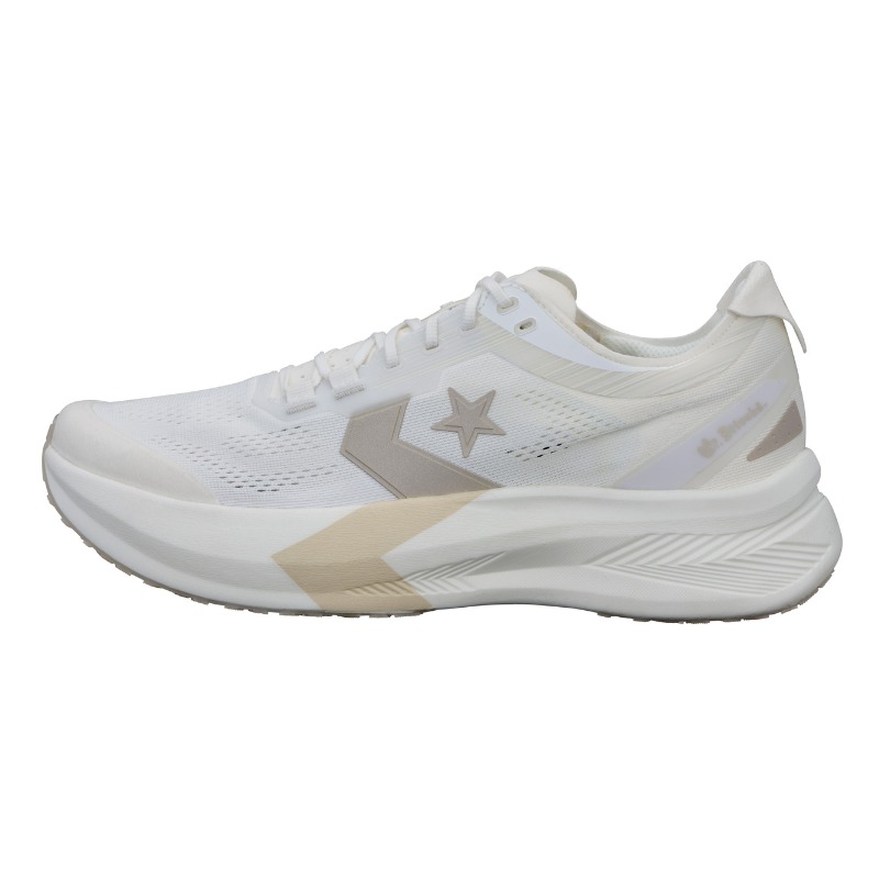 CONVERSE RUNNING 三津家貴也氏と共同開発した「CONS RUNREVOLVE / 3itsuka」