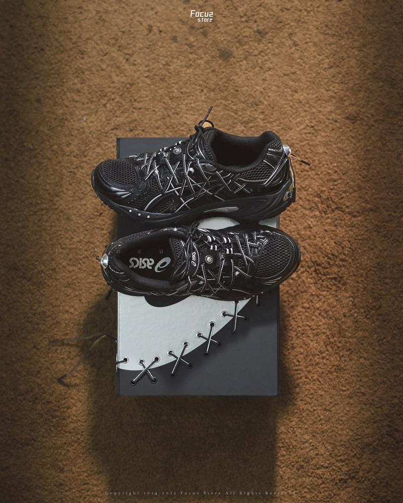 LOADING x Asics GEL-KAHANA TR NEXUS