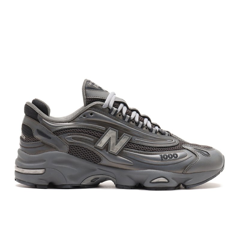 New Balance”1000”「atmos」エクスクルーシブカラー