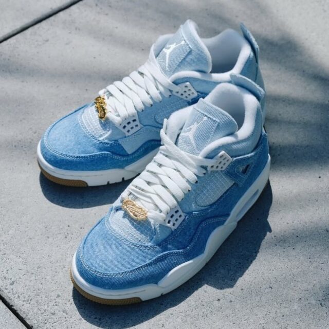 Wmns Air Jordan 4 Denim “Worn Blue”
