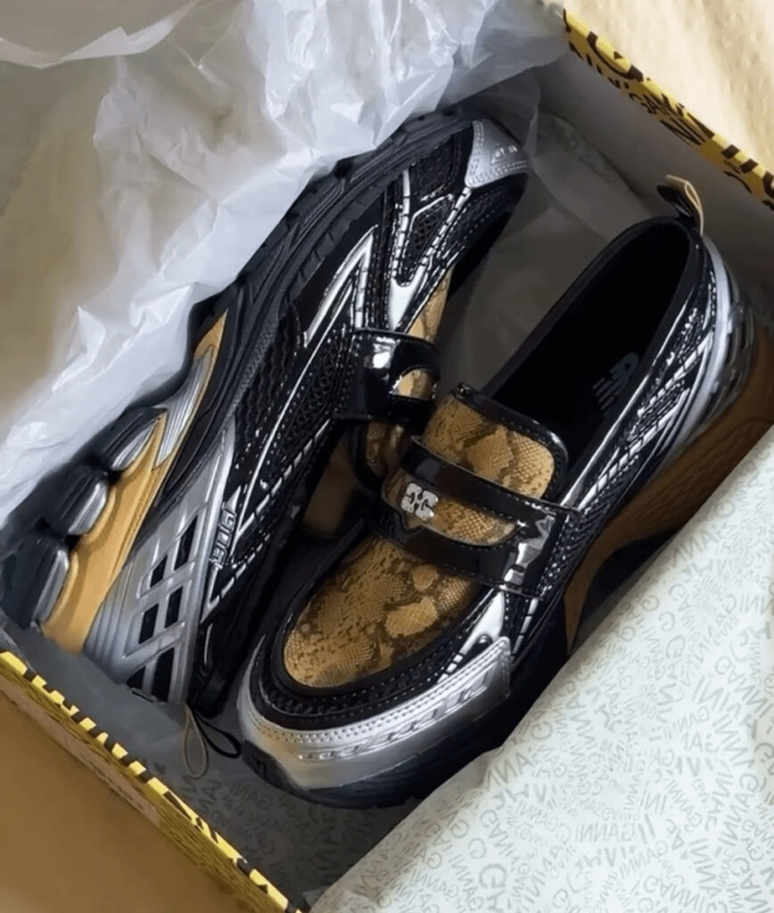 9月24日海外発売｜GANNI × New Balance 1906L 人気のローファー