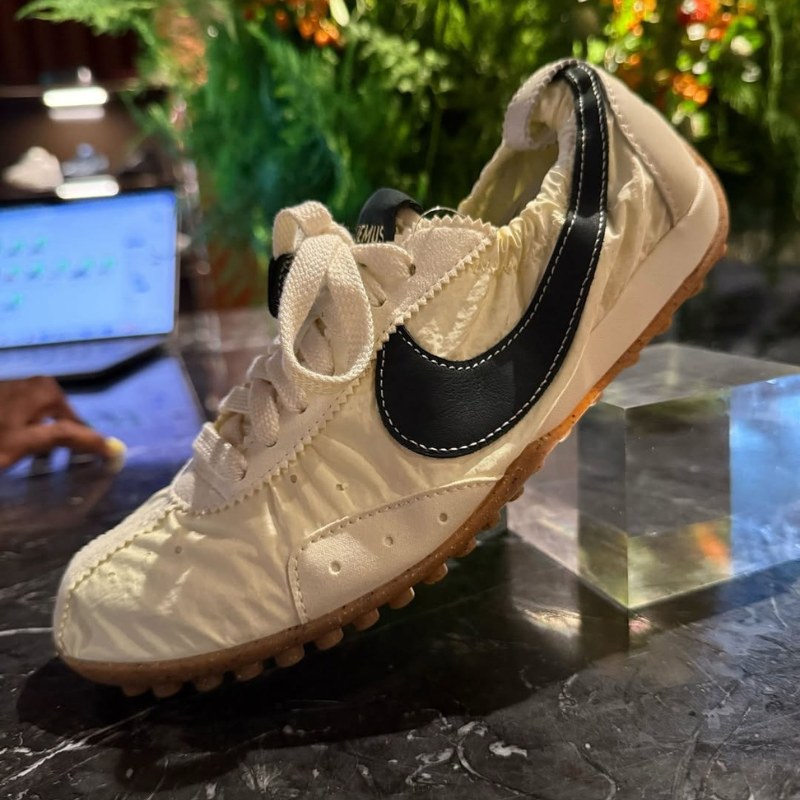 Jacquemus x Nike Jacumoon Shoe