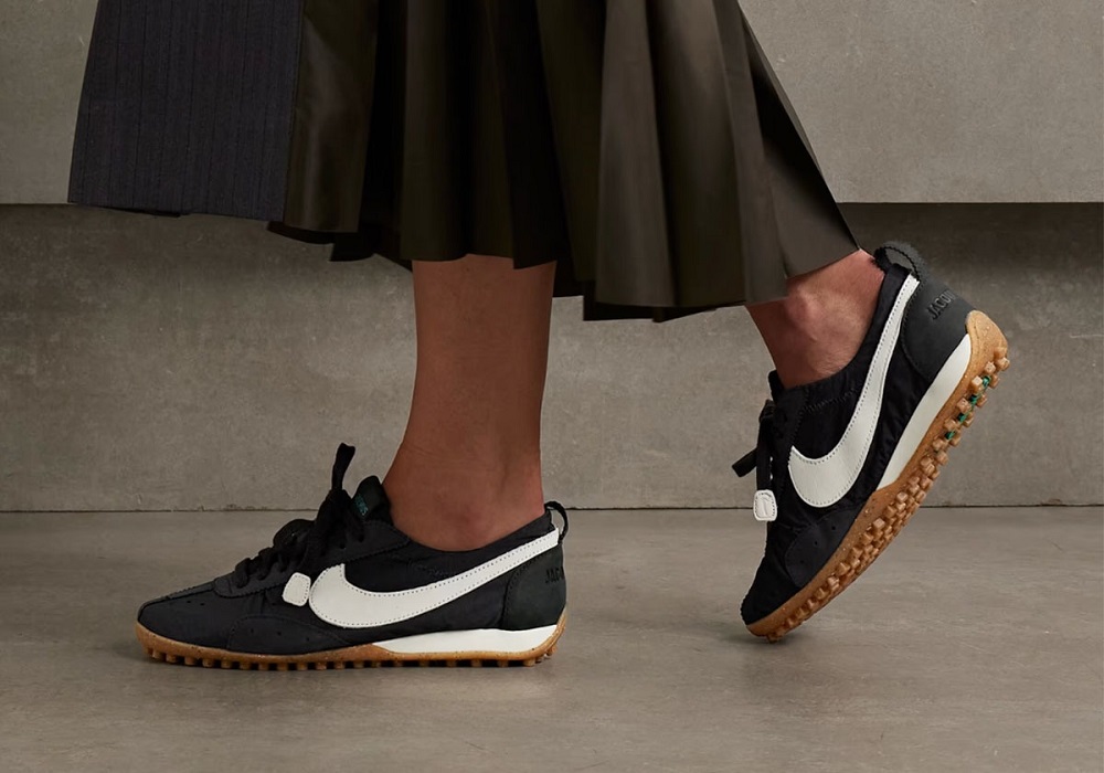 Jacquemus x Nike Jacumoon Shoe
