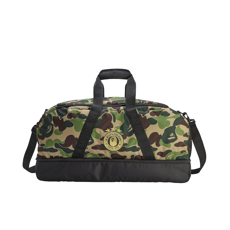 アディダス とBAPE®の 限定コラボコレクション