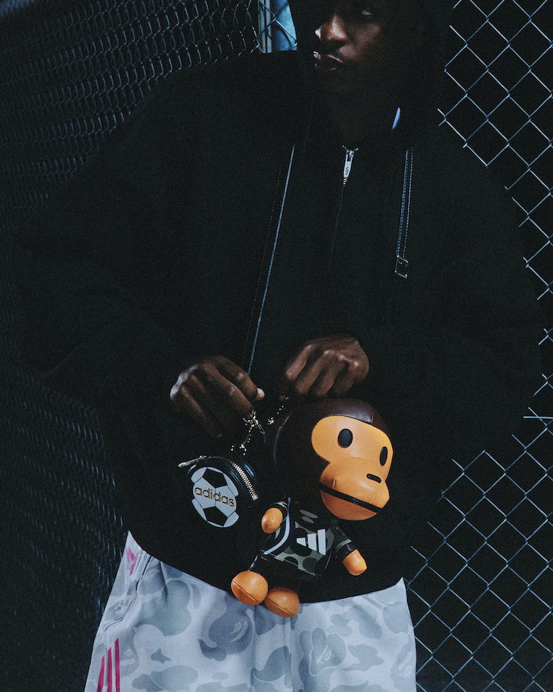 アディダス とBAPE®の 限定コラボコレクション