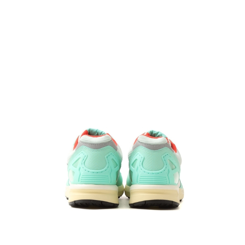 「atmos」と「adidas Originals」の名作別注シリーズ”ZX 8000 G-SNK”の11作目が登場