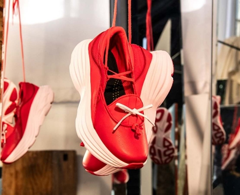 HOKA® BONDI MARY JANE