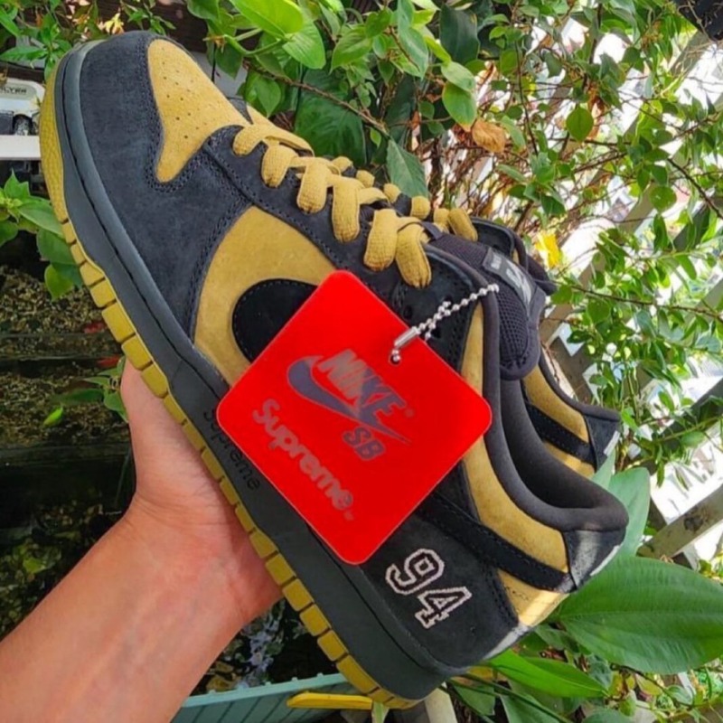 Supreme x GOODENOUGH x Nike SB Dunk Low