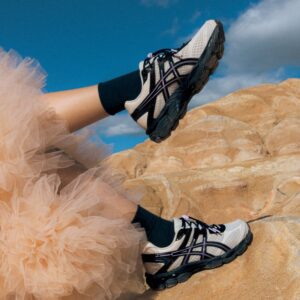 Finesse x ASICS GEL-Cumulus 16