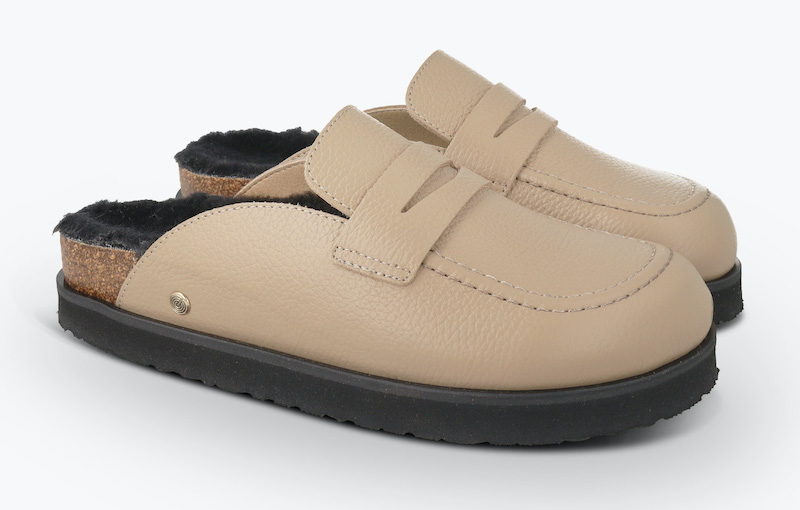 10月中旬発売｜「GENUINS」から高いクッション性と保温性を兼ね備えた新作クロッグサンダルが登場