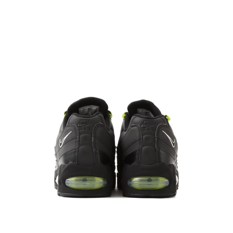 atmos HarajukuにてNIKE AIR MAX 95 BIG BUBBLE SE “HRJK”の発売に合わせた3日間限定のPOP UPを開催