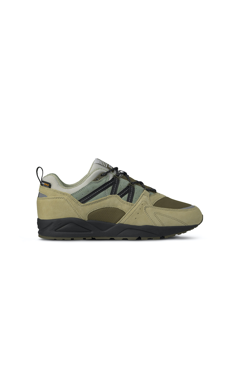 KARHU「Pub Quiz」パック "Pub Quiz"から着想を得た新色が登場