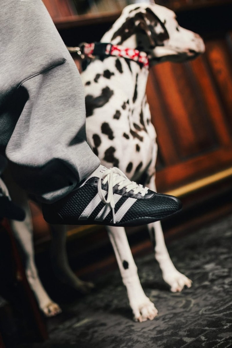 END. x adidas Originals W TOKYO