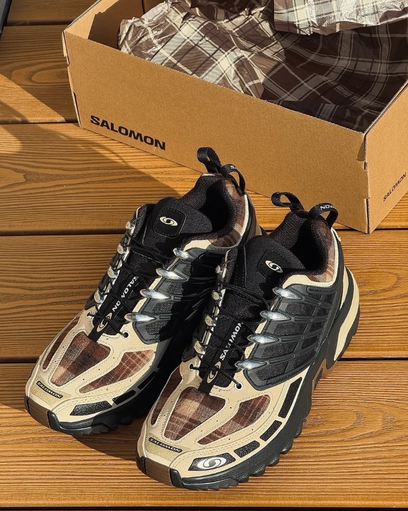 Salomon Holiday Collection "Speedcross 3＆ XT-Whisper & ACS Pro"