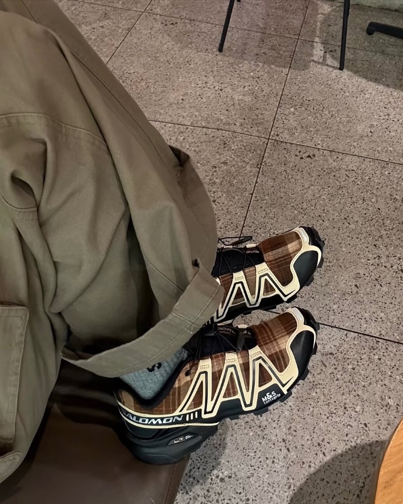 Salomon Holiday Collection "Speedcross 3＆ XT-Whisper & ACS Pro"