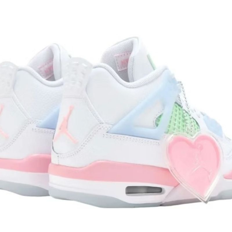 Air Jordan 4 GS “Valentine’s Day”